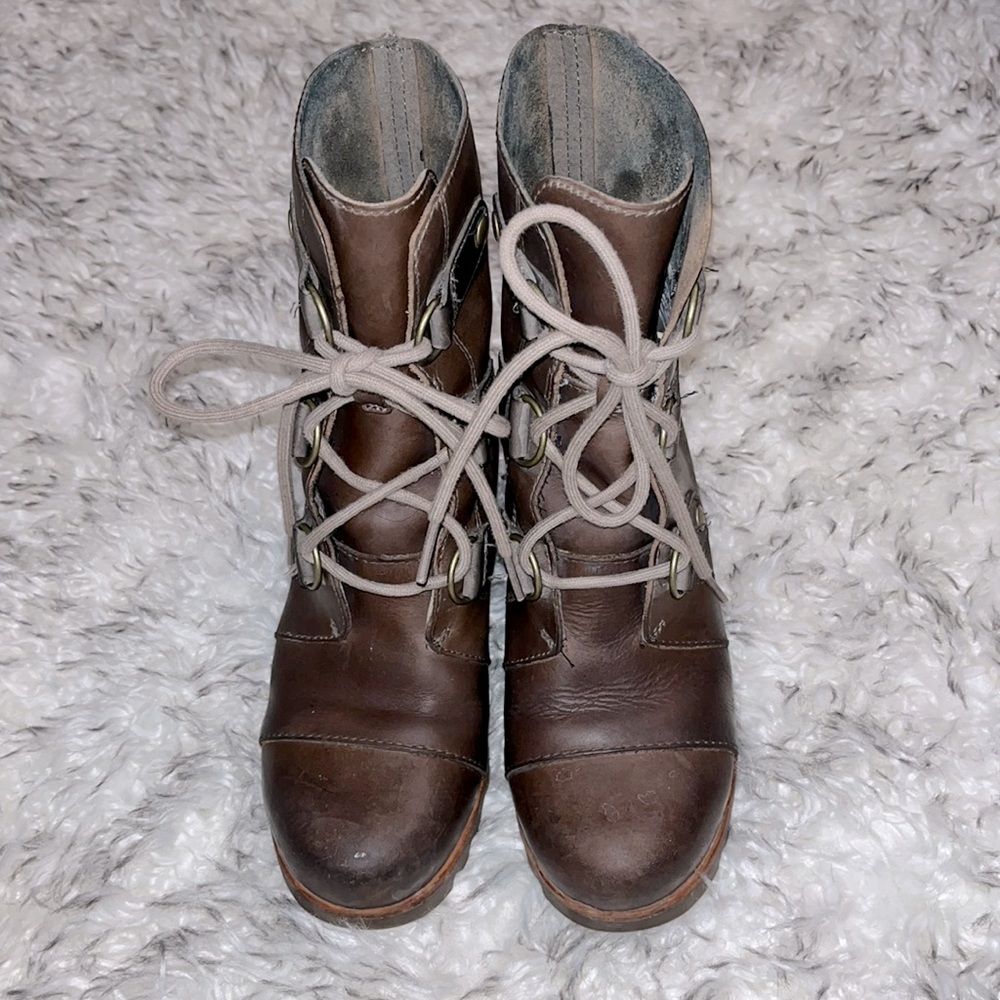 Sorel Joan of Arctic wedge boots